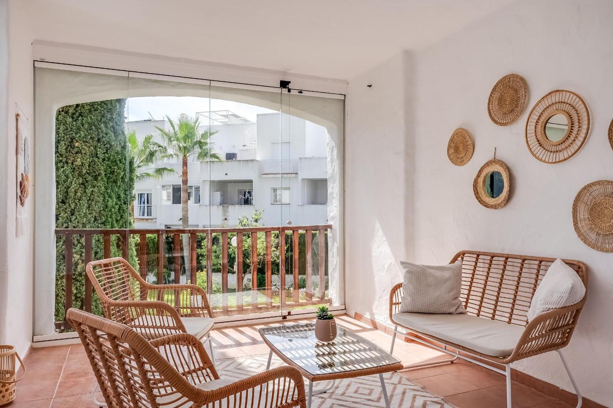 Gezellig Stijlvol Appartement Dichtbij Het Strand Estepona Luaran gambar