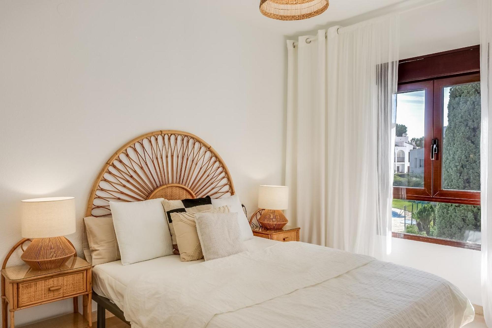 Gezellig Stijlvol Appartement Dichtbij Het Strand Estepona Luaran gambar