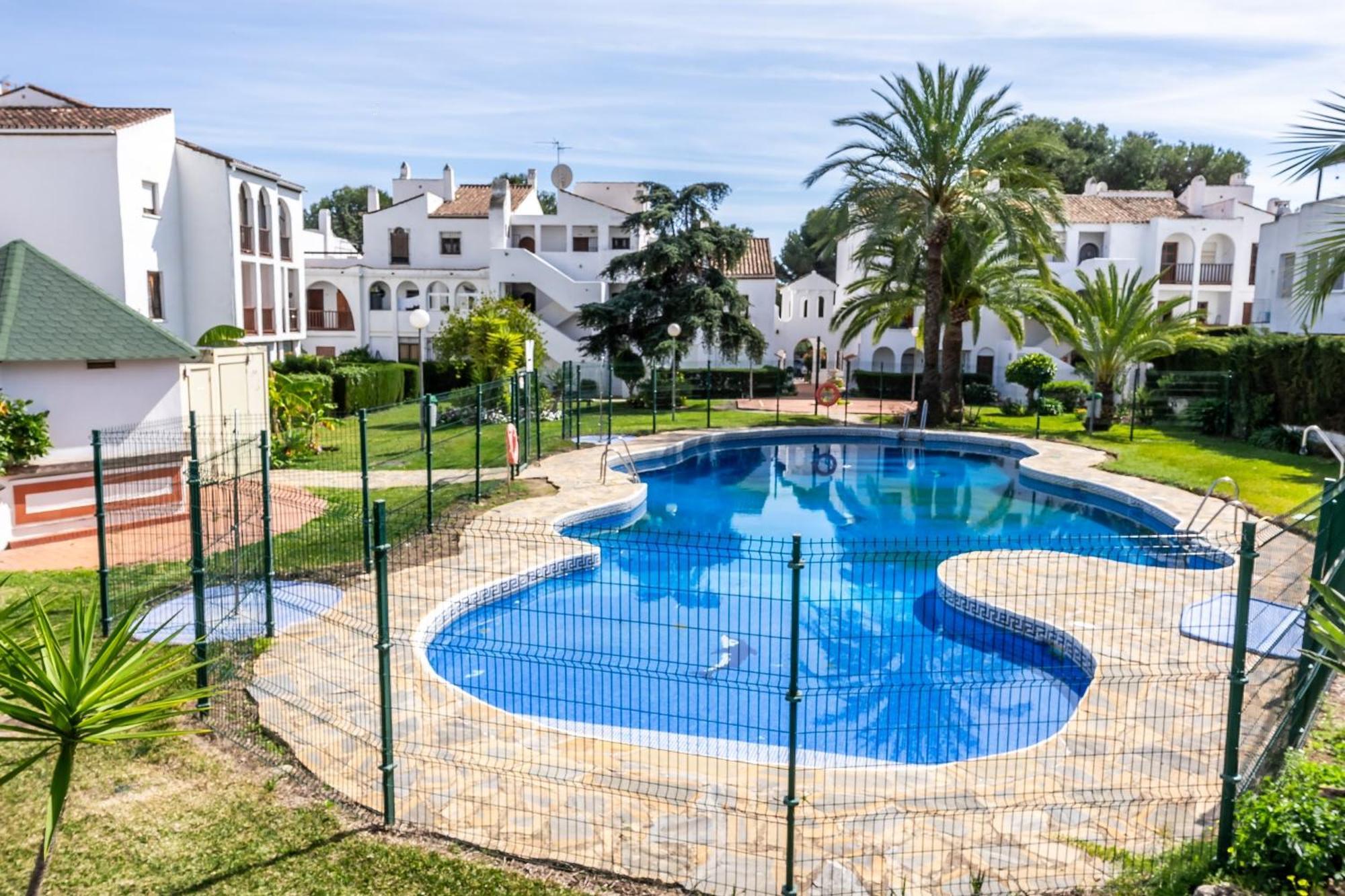 Gezellig Stijlvol Appartement Dichtbij Het Strand Estepona Luaran gambar